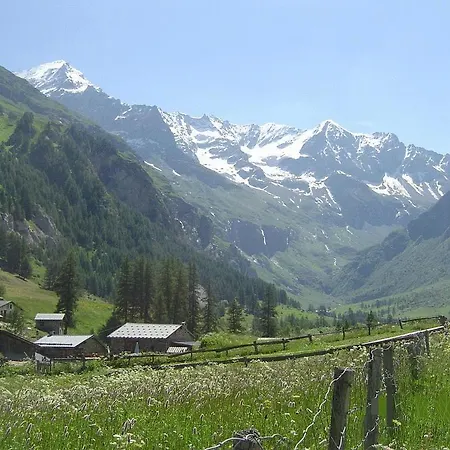 Maison Caramel 4*
