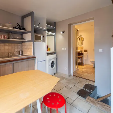 Maison Caramel 4*